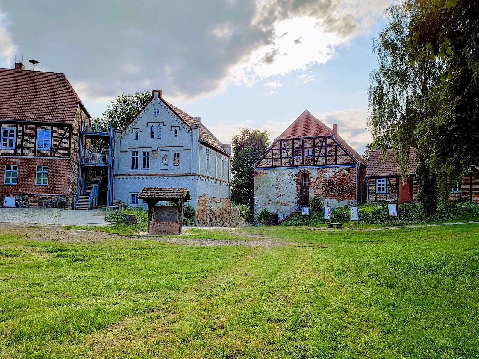 Вид на замок Вреденхаген