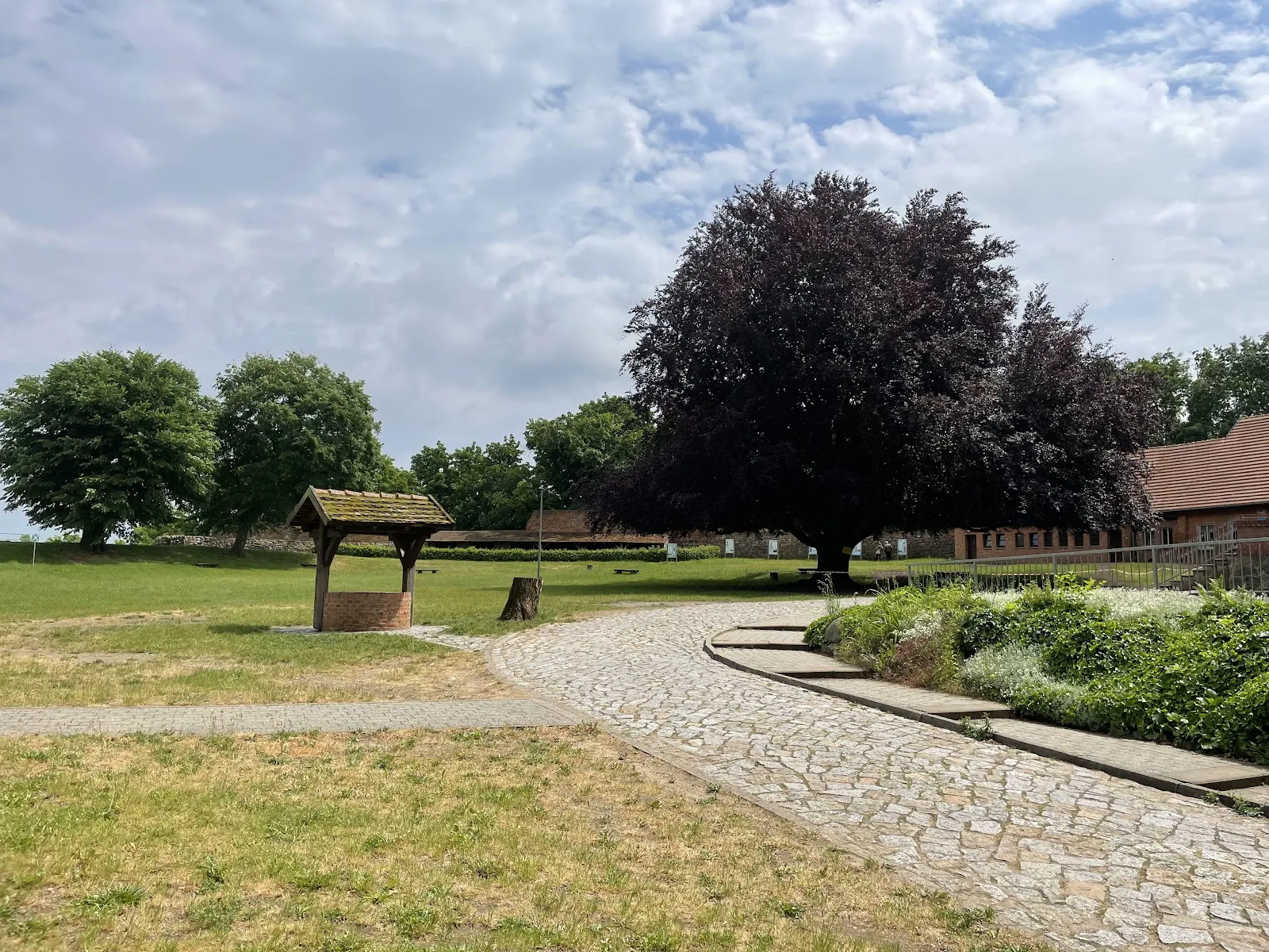 Вид на замок Вреденхаген