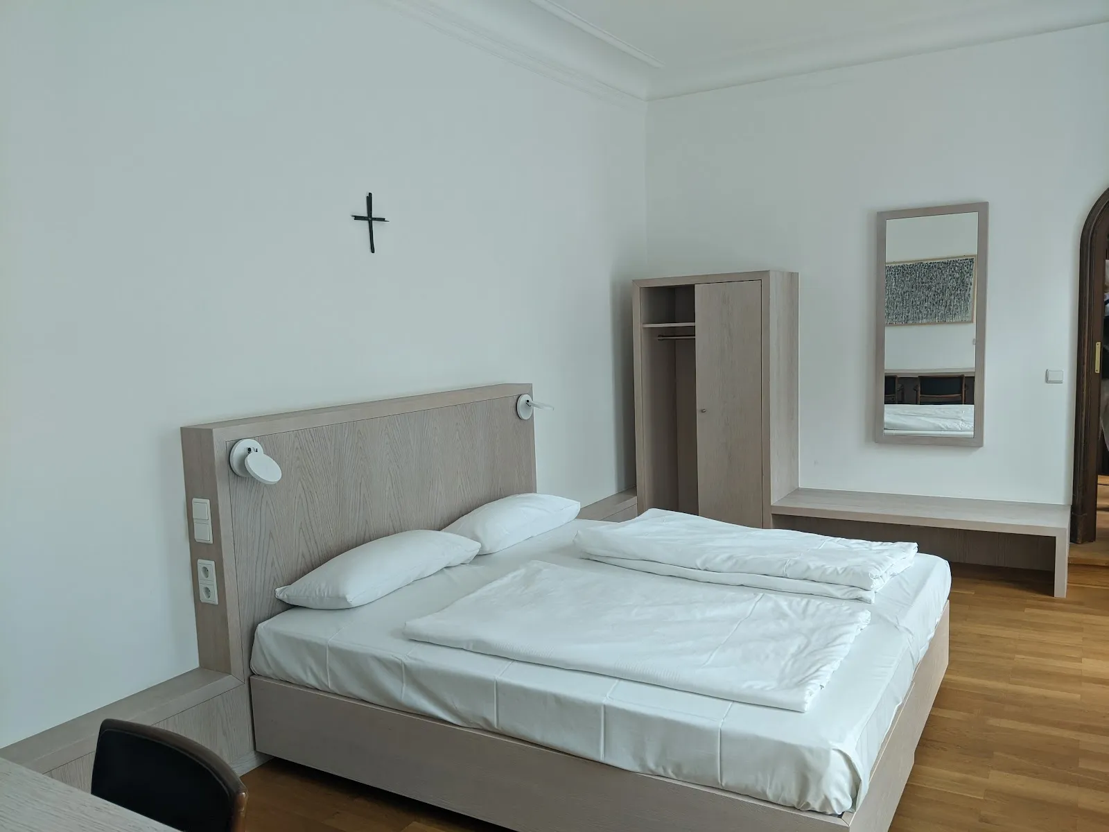 Внешний вид замка Зурен в Мюнхене