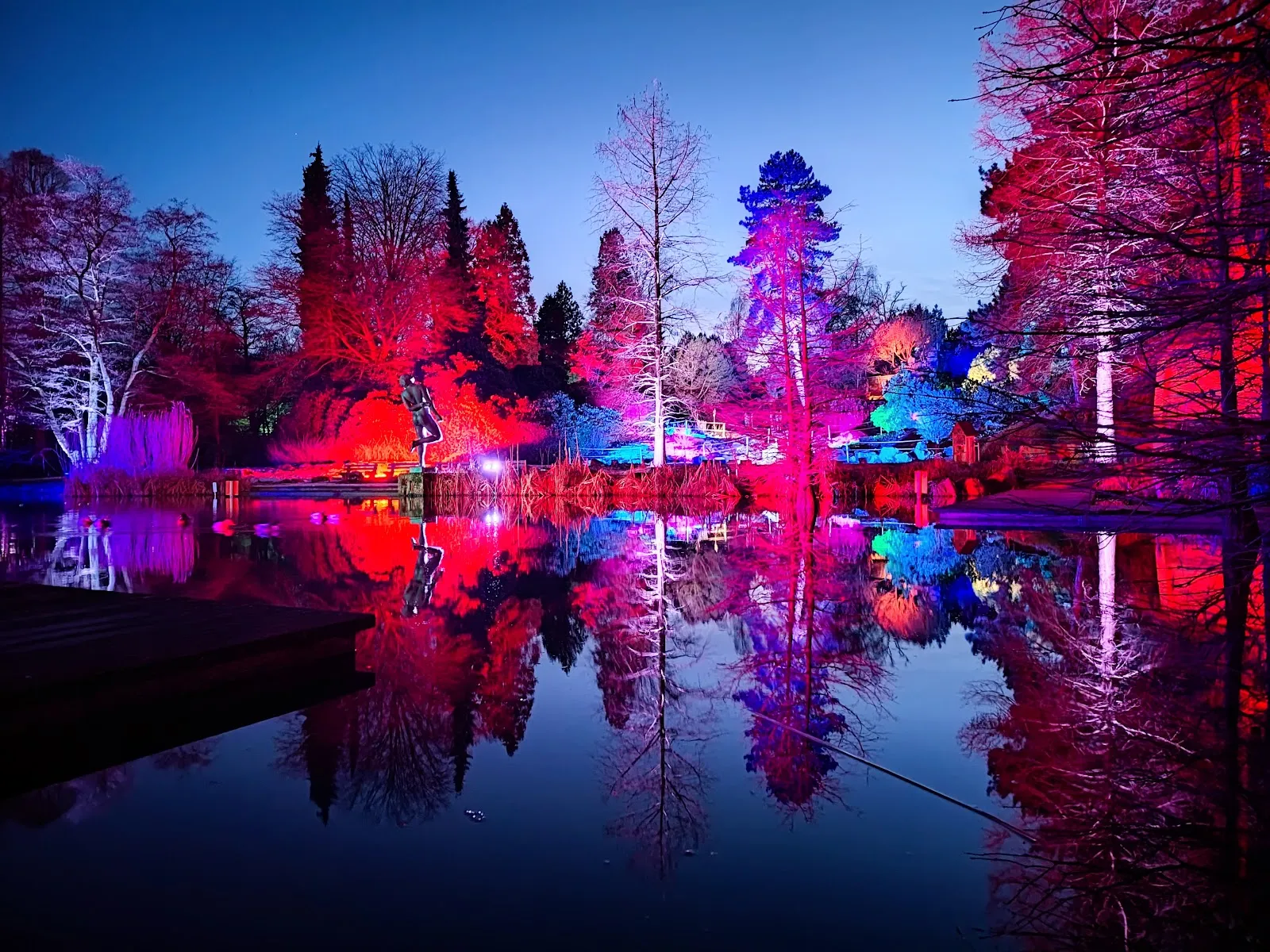 Зеленый Лабиринт в Эссене, Германия, зеленые стены, извилистые тропинки