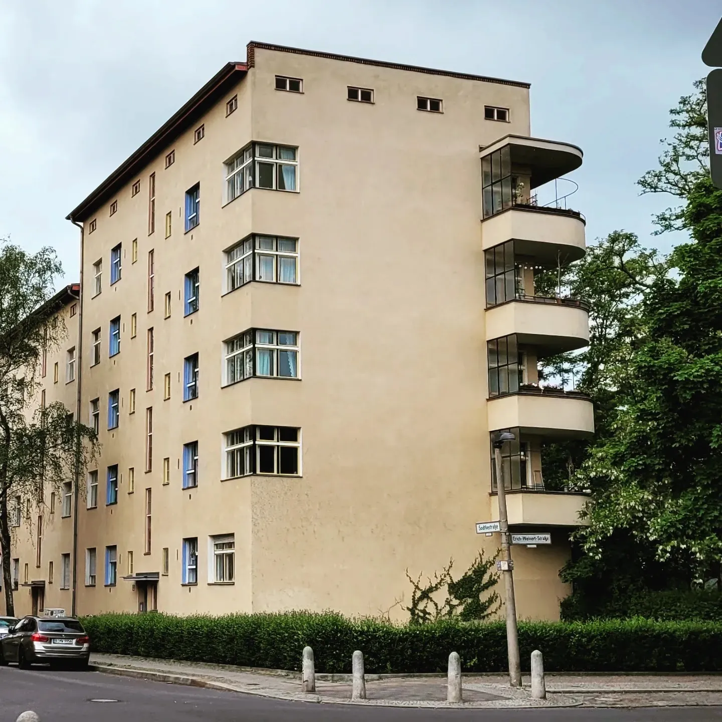 Жилой комплекс Карла Легиена, Берлин, Германия